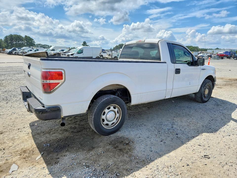 Photo 3 from auction – 2014 FORD F150 with VIN 1FTMF1CM1EKD01344