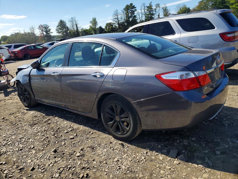 Снимка 2 от търг – 2015 HONDA ACCORD с VIN 1HGCR2F35FA177275