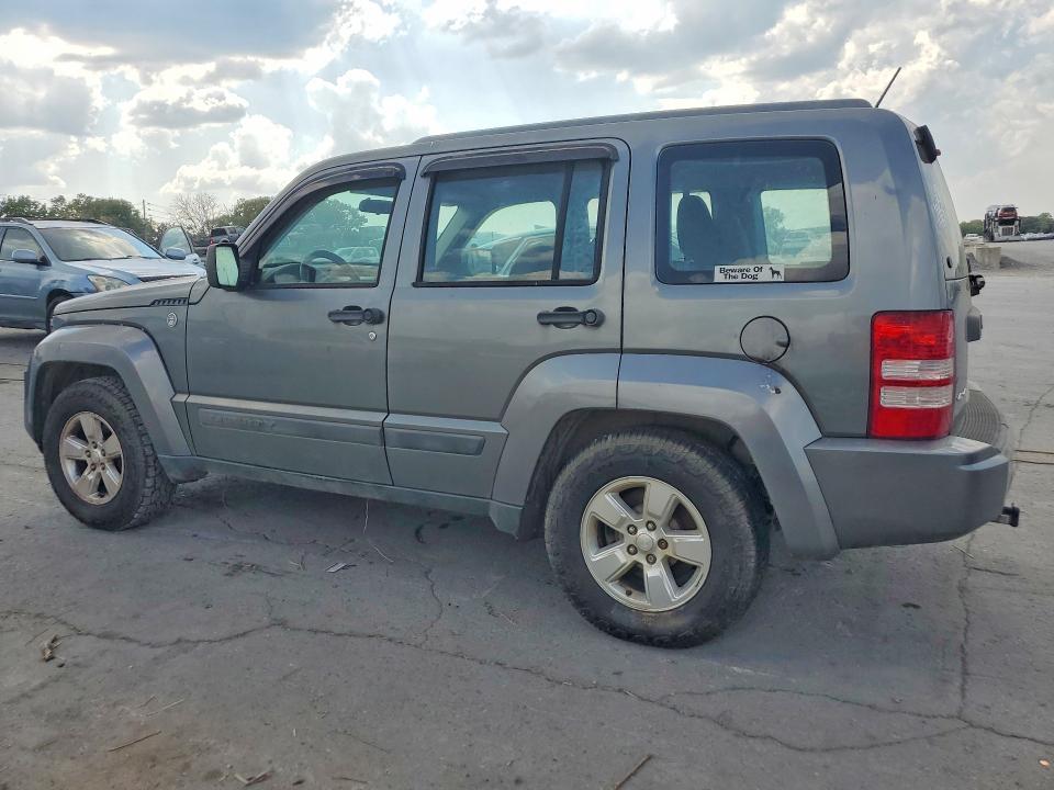 Photo 2 from auction – 2012 JEEP LIBERTY with VIN 1C4PJMAK5CW187319