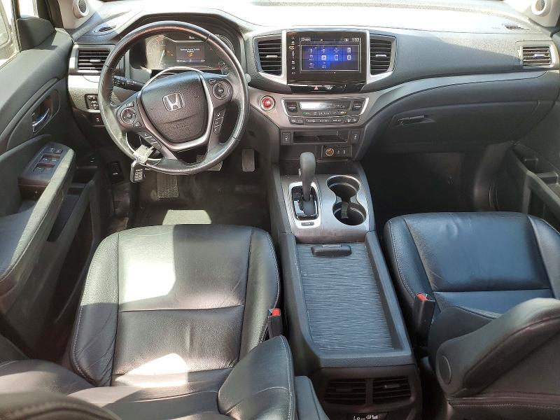 Photo 8 from auction – 2017 HONDA PILOT with VIN 5FNYF5H5XHB040825
