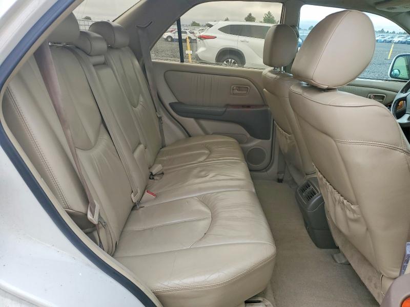 Photo 11 from auction – 1999 LEXUS RX with VIN JT6HF10U5X0081072