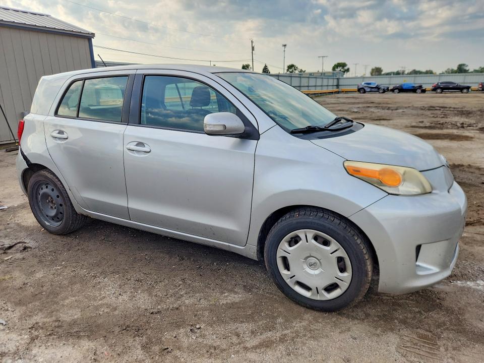 Photo 4 from auction – 2009 SCION XD with VIN JTKKU10499J034623