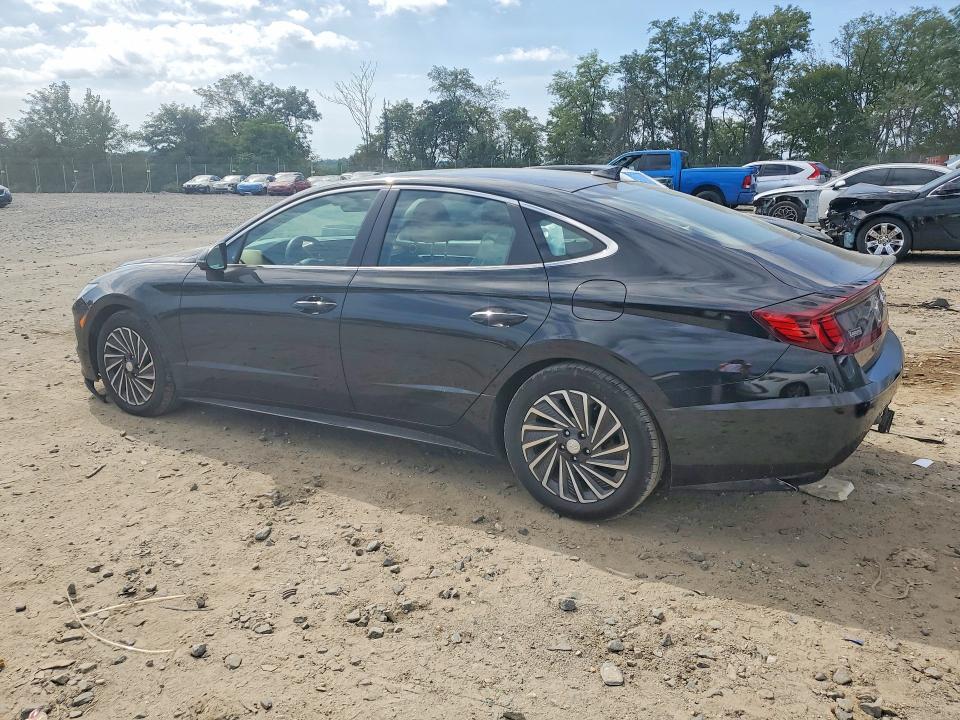 Снимка 2 от търг – 2022 HYUNDAI SONATA HYBRID с VIN KMHL54JJ5NA043002