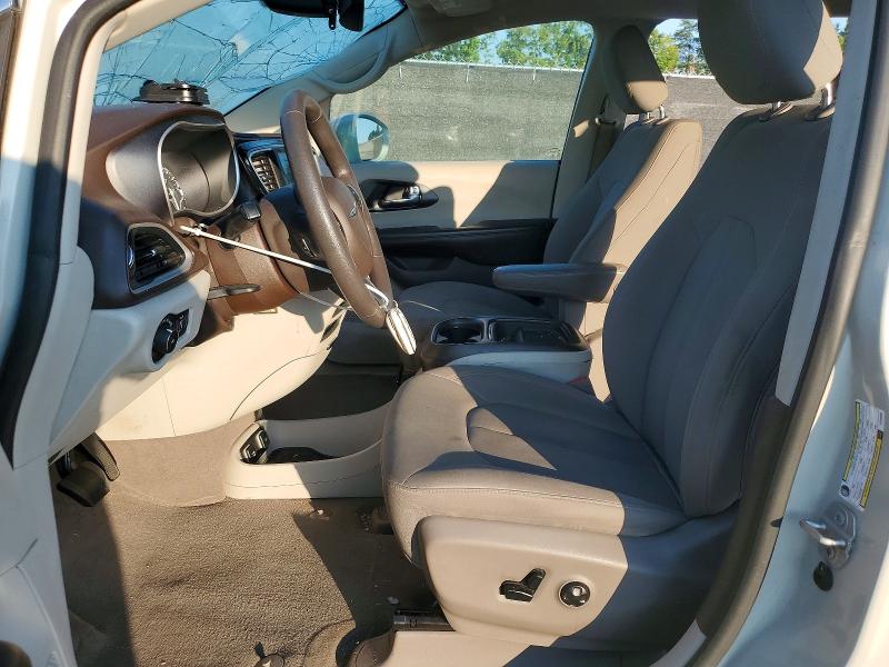 Photo 7 from auction – 2020 CHRYSLER PACIFICA with VIN 2C4RC1FG9LR136808