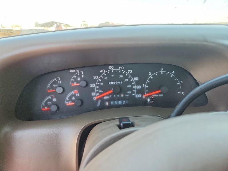 Photo 9 from auction – 2001 FORD F250 with VIN 1FTNX21S71EB52942
