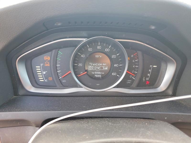 Foto 9 de la subasta – 2015 VOLVO S60 con VIN YV140MFJ4F1350544