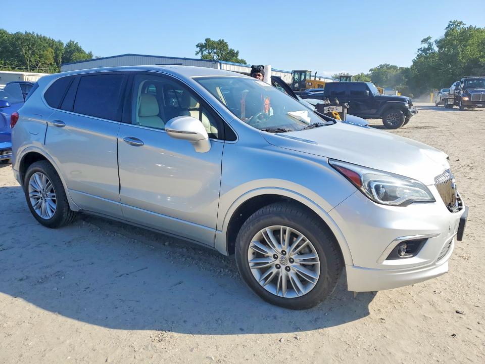 Zdjęcie 4 z aukcji – 2018 BUICK ENVISION z VIN LRBFXBSA8JD007410