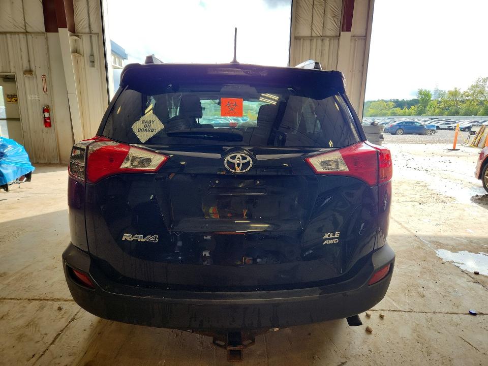 Photo 6 from auction – 2013 TOYOTA RAV4 with VIN 2T3RFREV5DW095333