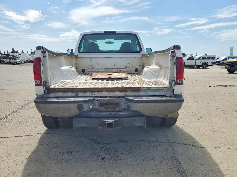 Photo 6 from auction – 2006 FORD F550 with VIN 1FDAF57P06EC86023