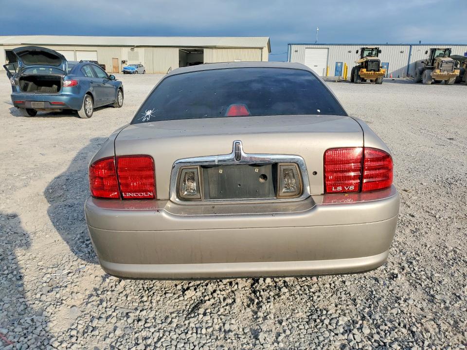 Фото 6 с аукциона – 2002 LINCOLN LS с VIN 1LNHM87A92Y622164