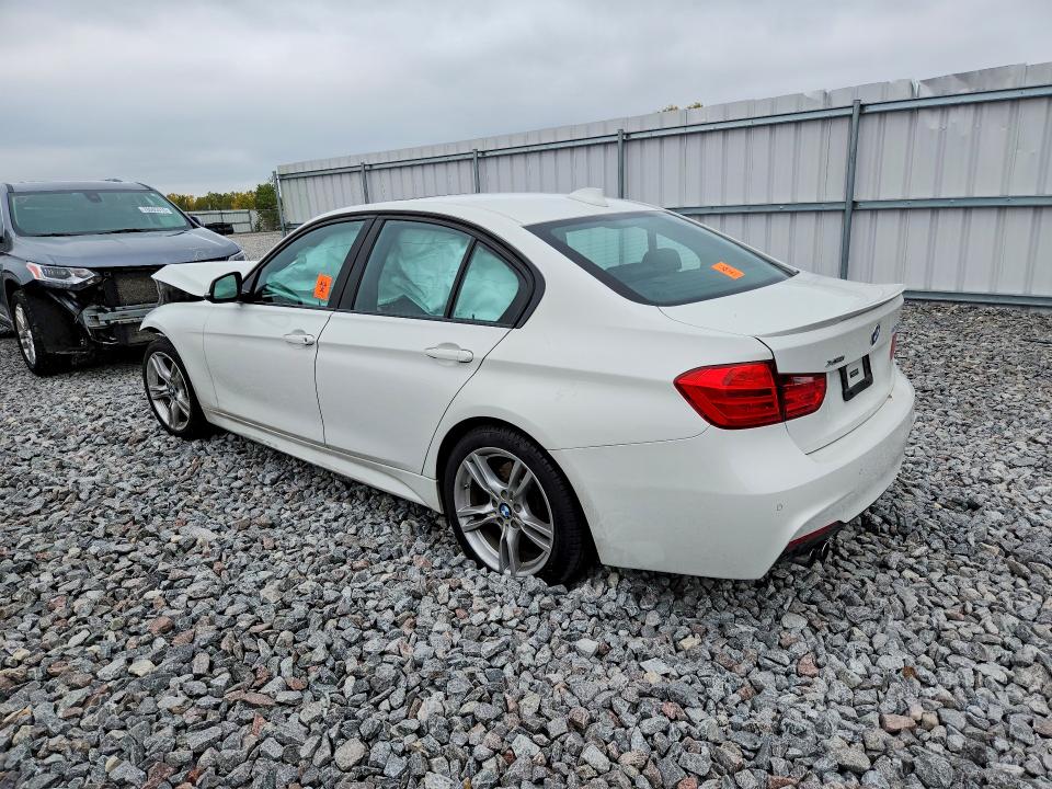Zdjęcie 2 z aukcji – 2015 BMW 328 z VIN WBA3B3C58FF548248