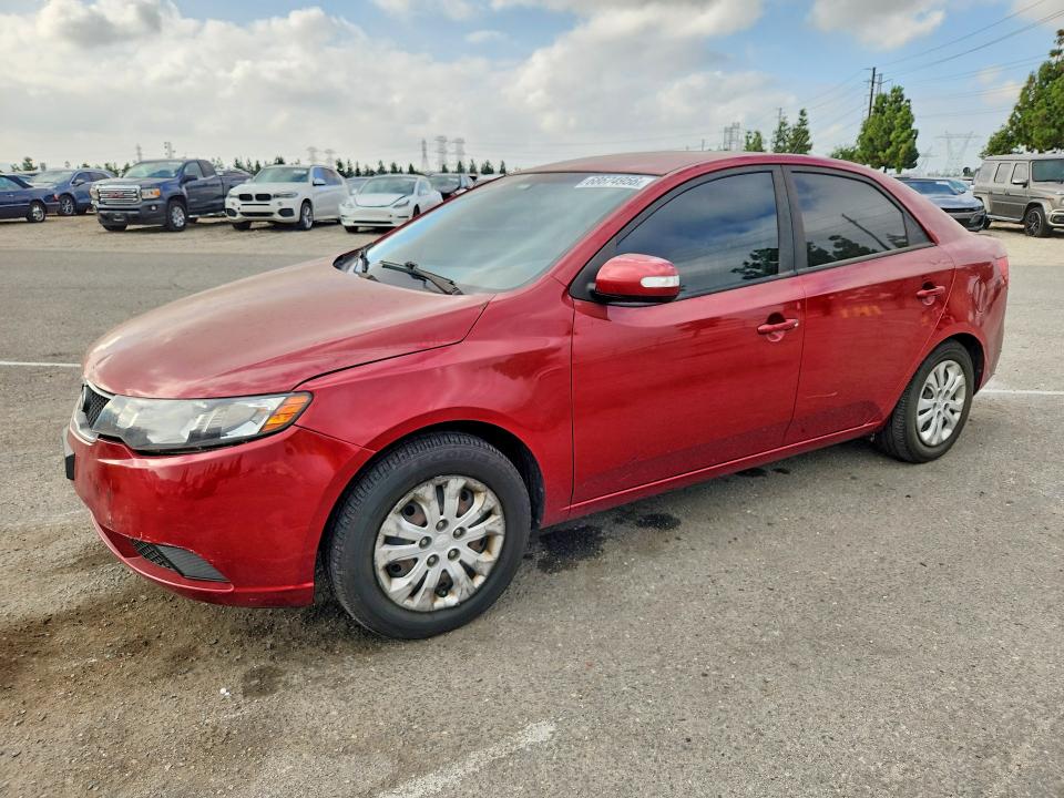 KIA FORTE 2010 z numerem VIN KNAFU4A26A5808926 - Zdjęcie z aukcji