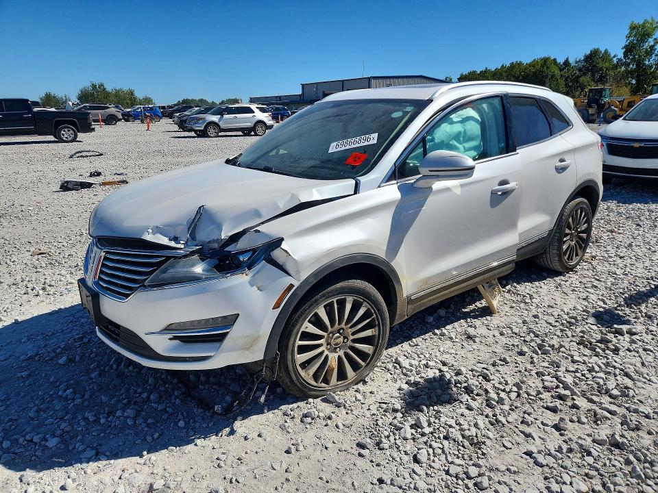Photo 1 from auction – 2016 LINCOLN MKC with VIN 5LMCJ3D94GUJ06290