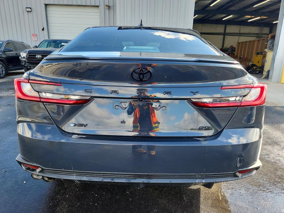Photo 6 from auction – 2026 TOYOTA CAMRY with VIN 4T1DAACK4TU287112