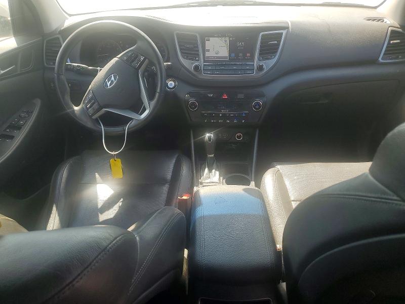 Photo 8 from auction – 2018 HYUNDAI TUCSON with VIN KM8J33A42JU720047