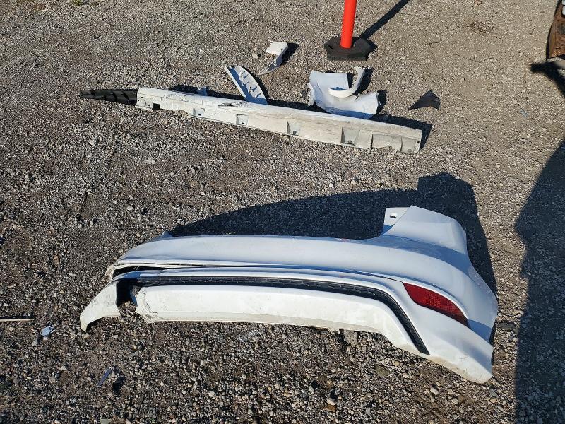 Photo 12 from auction – 2016 FORD FOCUS with VIN 1FADP3K20GL368528