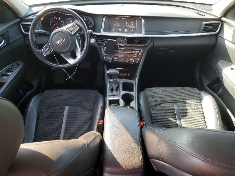Photo 8 from auction – 2019 KIA OPTIMA with VIN 5XXGT4L35KG280017