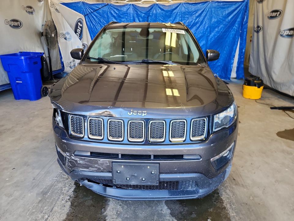 Photo 5 from auction – 2020 JEEP COMPASS with VIN 3C4NJDBBXLT139200