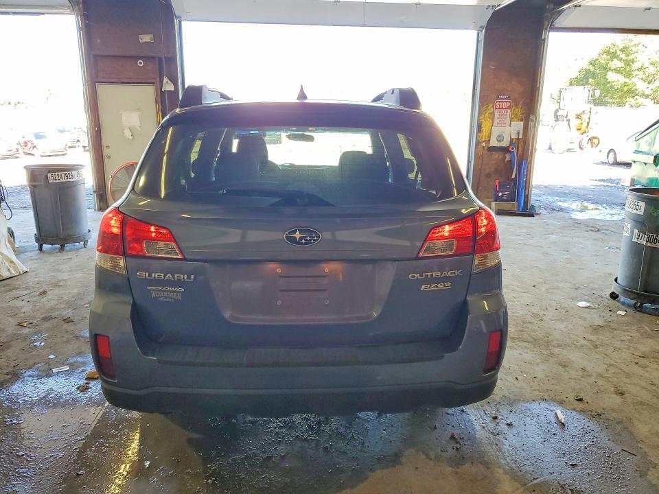 Photo 6 from auction – 2014 SUBARU OUTBACK with VIN 4S4BRBCC1E3320851