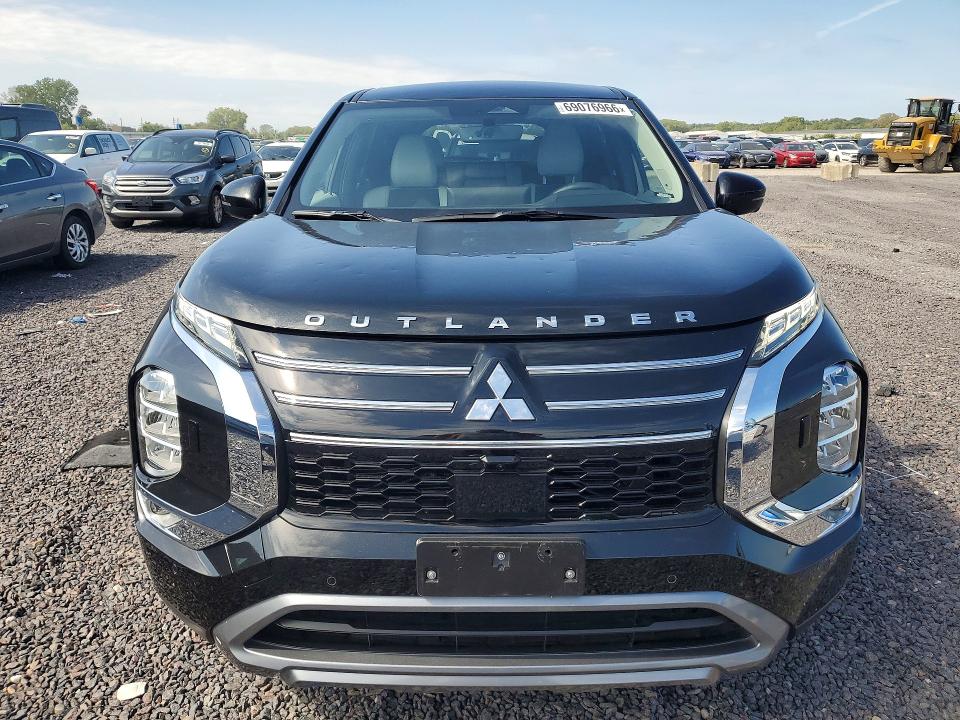 Снимка 5 от търг – 2025 MITSUBISHI OUTLANDER с VIN JA4J4VA8XSZ030917
