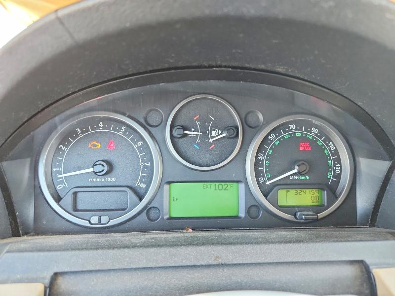 Photo 9 from auction – 2005 LAND ROVER LR3 with VIN SALAA25425A301727