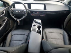Photo 8 from auction – 2023 KIA EV6 with VIN KNDC34LA2P5150382