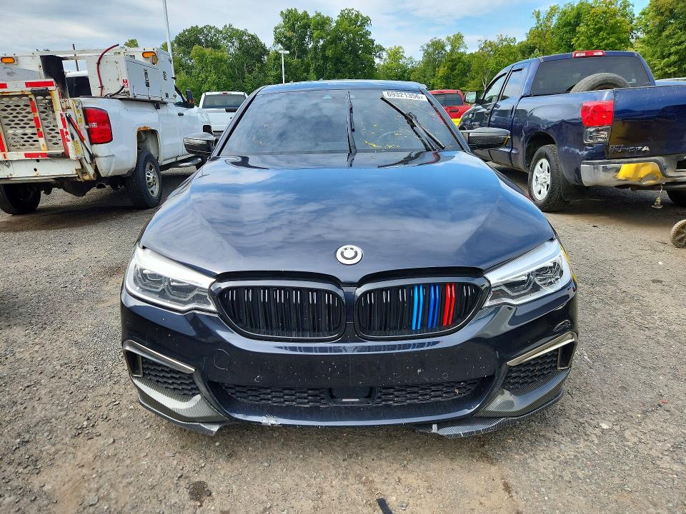 Photo 5 from auction – 2018 BMW M550XI with VIN WBAJB9C55JB036800