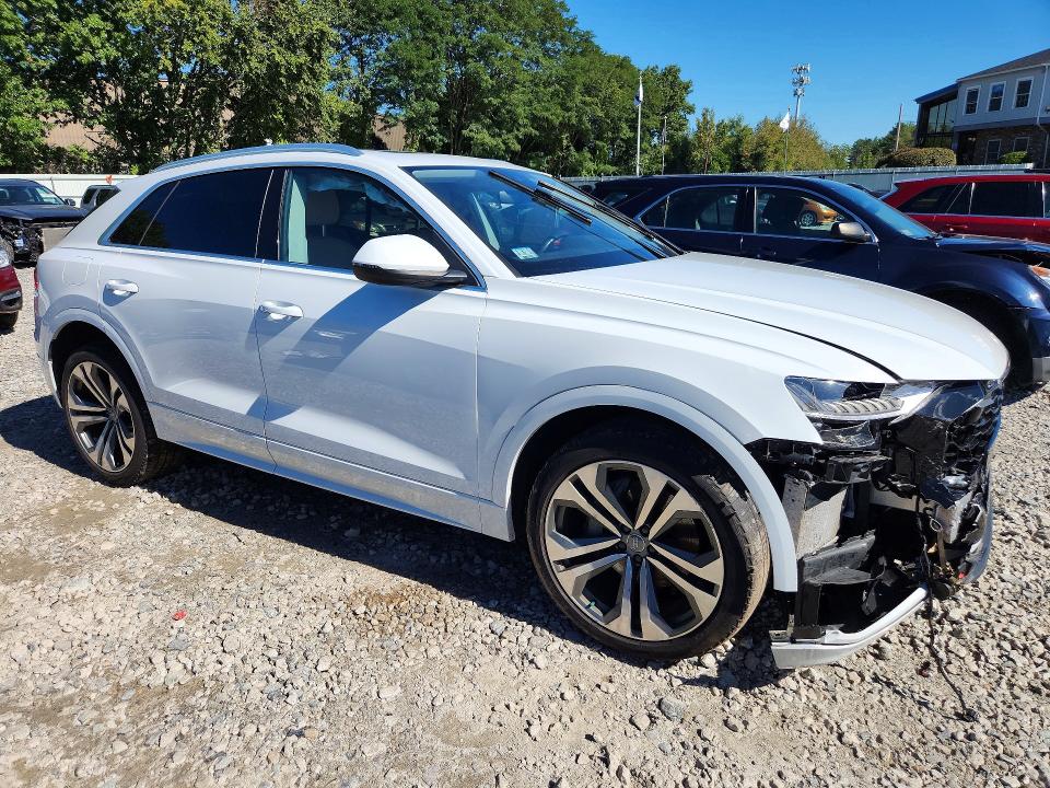 Zdjęcie 4 z aukcji – 2019 AUDI Q8 z VIN WA1BVAF10KD008024