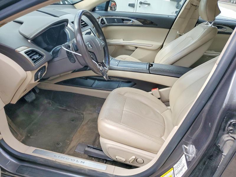 Снимка 7 от търг – 2016 LINCOLN MKZ с VIN 3LN6L2J91GR600025