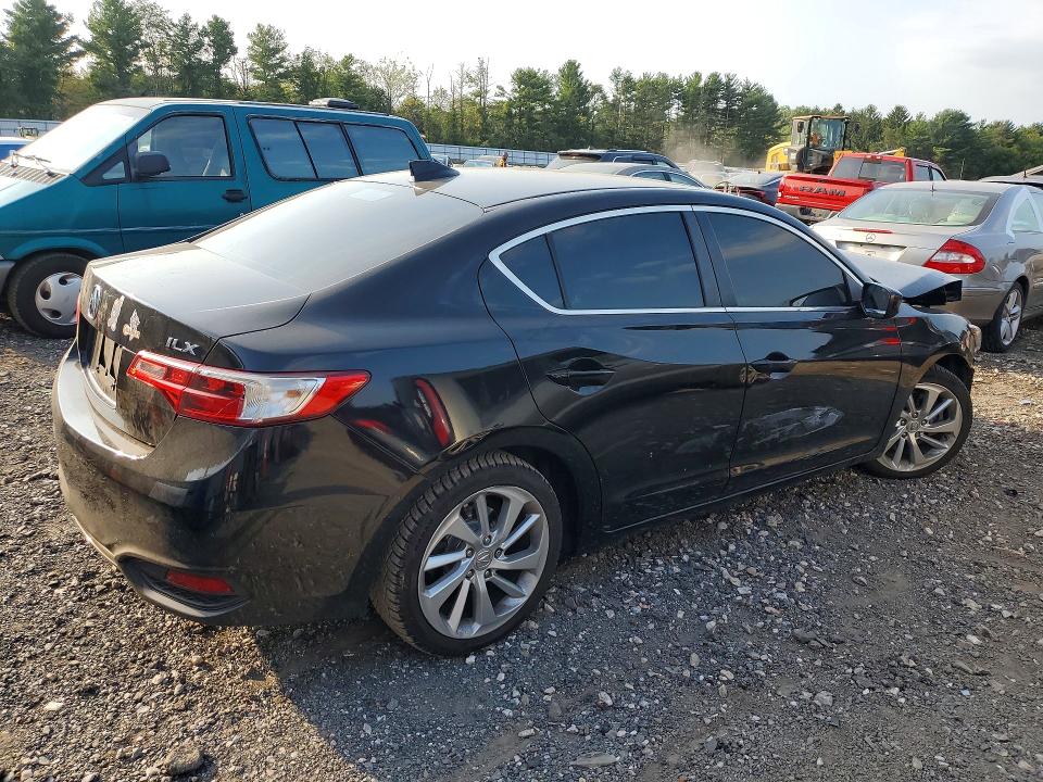 Zdjęcie 3 z aukcji – 2016 ACURA ILX z VIN 19UDE2F77GA003910