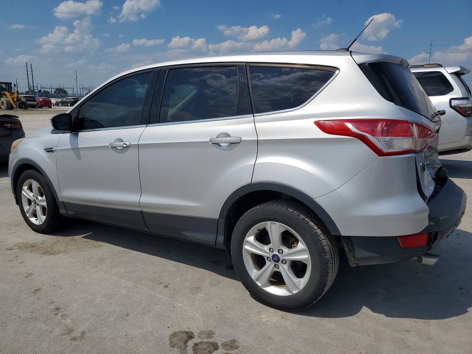 Photo 2 from auction – 2015 FORD ESCAPE with VIN 1FMCU0G76FUB14120