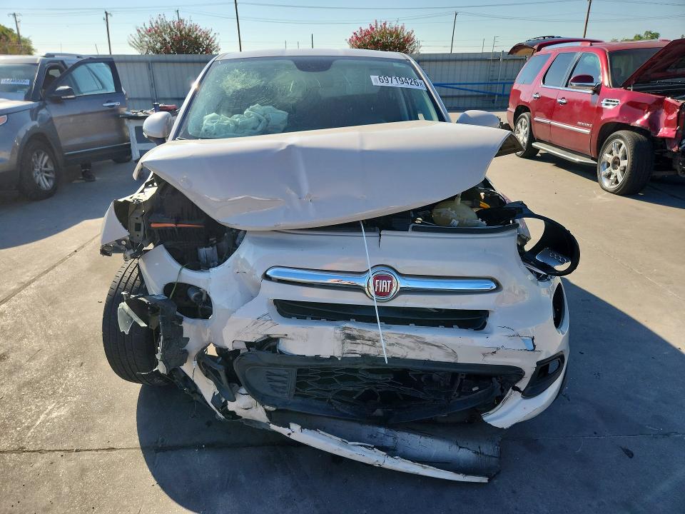 Zdjęcie 5 z aukcji – 2016 FIAT 500X z VIN ZFBCFXDT2GP338979
