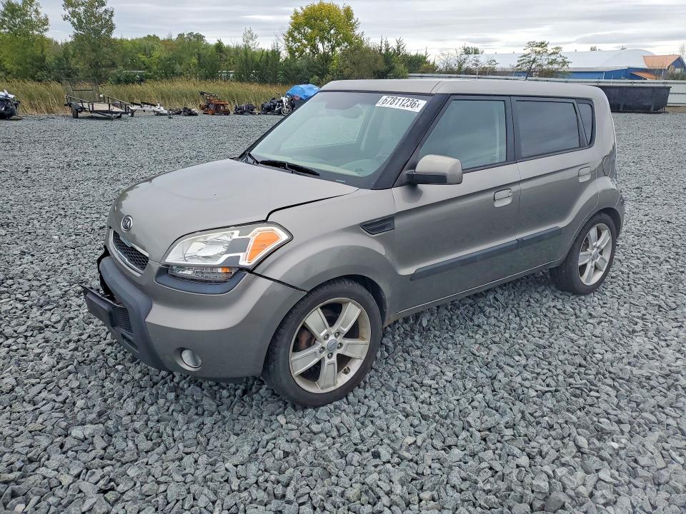 KIA SOUL 2010 with VIN KNDJT2A23A7192983 - Photo from auction