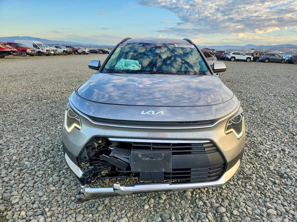 Photo 5 from auction – 2023 KIA NIRO with VIN KNDCR3LE5P5071039