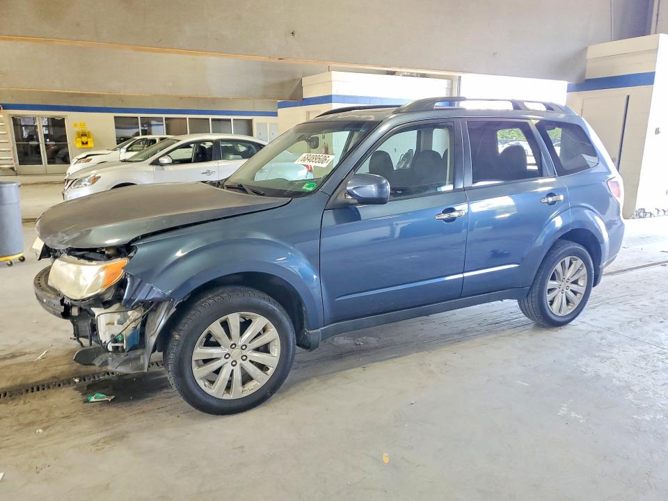 SUBARU FORESTER 2011 مع رقم تعريف المركبة JF2SHADC8BG766467 - صورة من المزاد