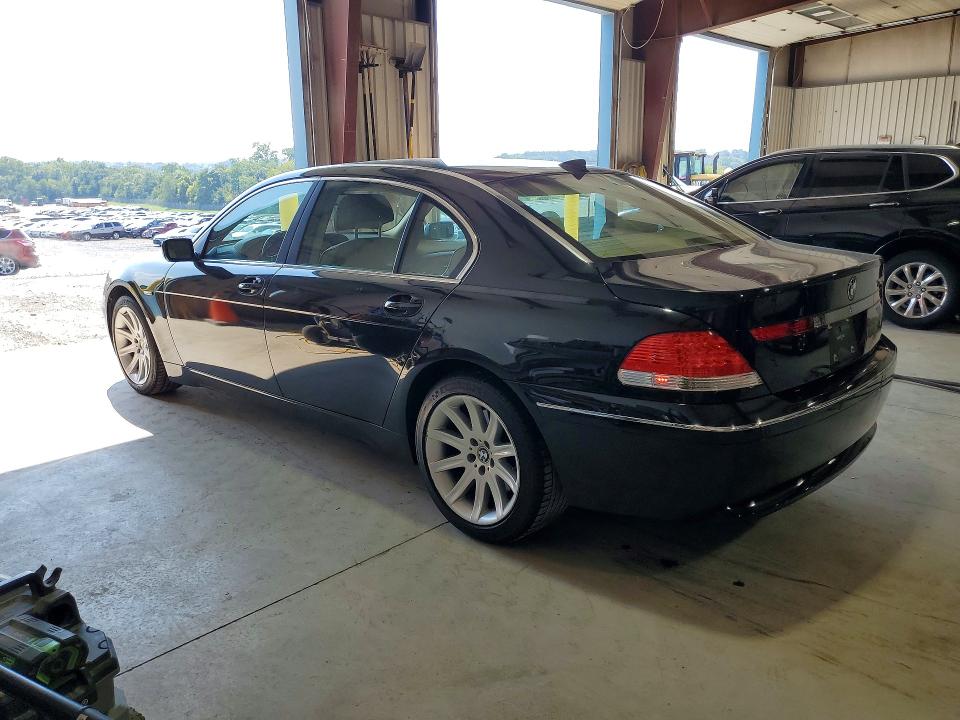 Photo 2 from auction – 2003 BMW 745 with VIN WBAGN63483DR08806