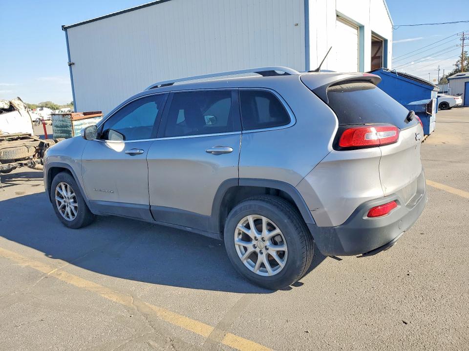 Photo 2 from auction – 2015 JEEP CHEROKEE with VIN 1C4PJLCB6FW608007