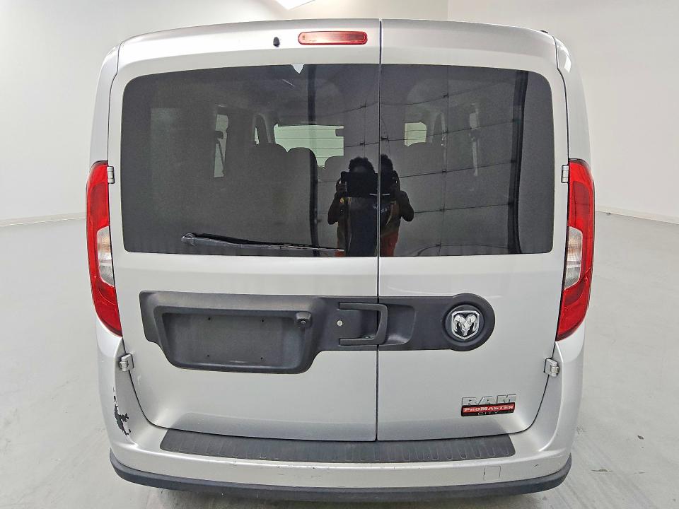 Photo 6 from auction – 2021 RAM PROMASTER CITY with VIN ZFBHRFBBXM6U31638