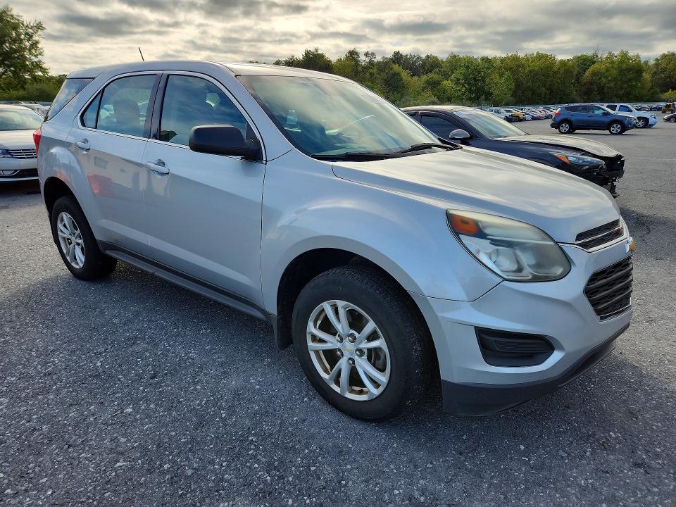 Photo 4 from auction – 2017 CHEVROLET EQUINOX with VIN 2GNFLEEKXH6253829