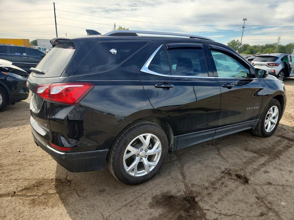 Photo 3 from auction – 2019 CHEVROLET EQUINOX with VIN 3GNAXLEX8KL352134