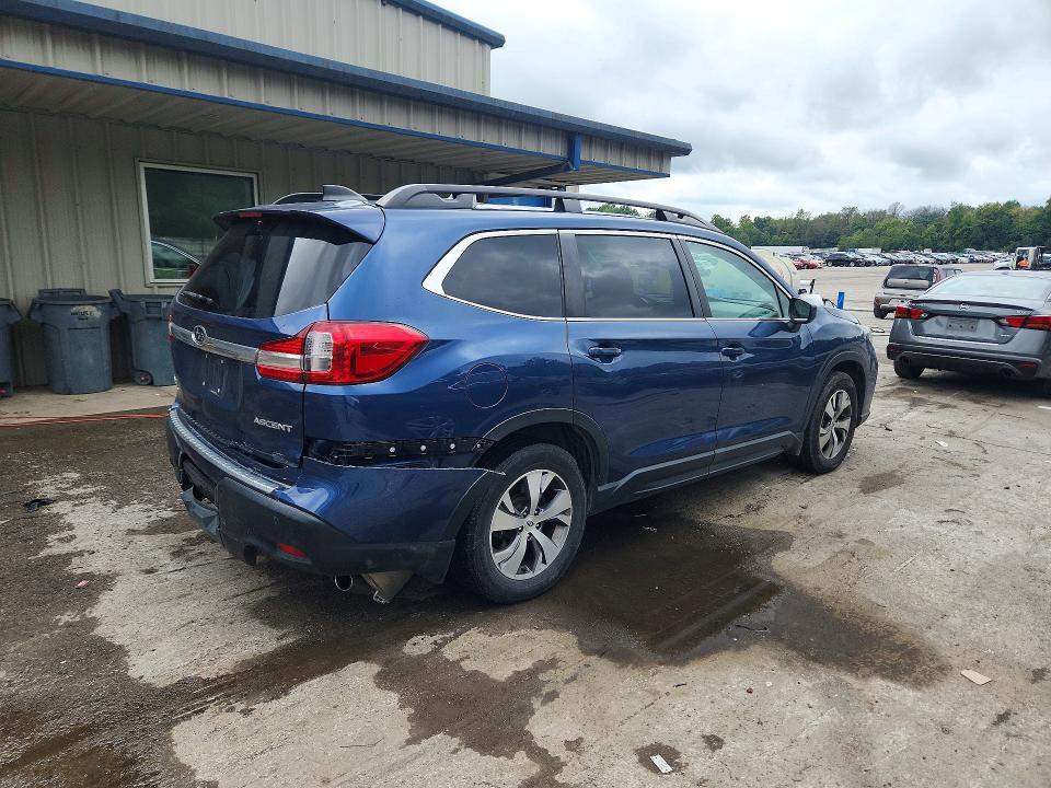 Photo 3 from auction – 2021 SUBARU ASCENT with VIN 4S4WMAFD5M3444750