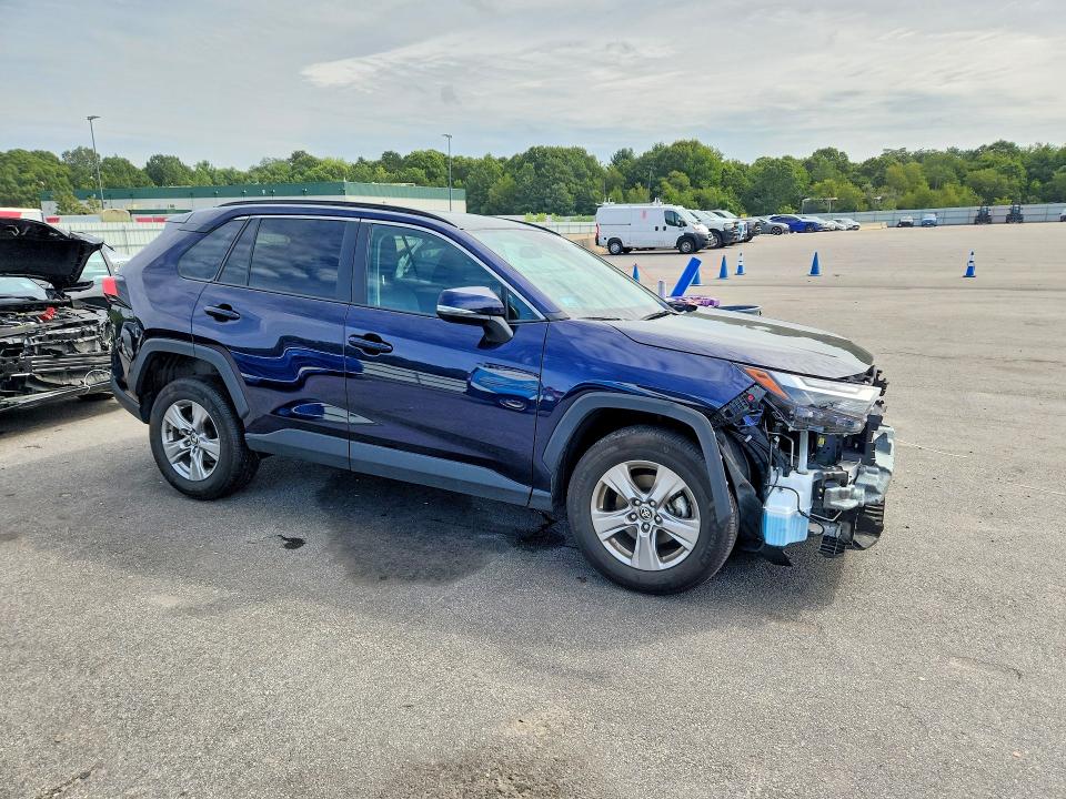 Photo 4 from auction – 2025 TOYOTA RAV4 with VIN 2T3P1RFV4SW564204
