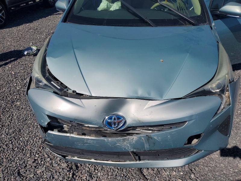 Photo 11 from auction – 2016 TOYOTA PRIUS with VIN JTDKARFU9G3000821
