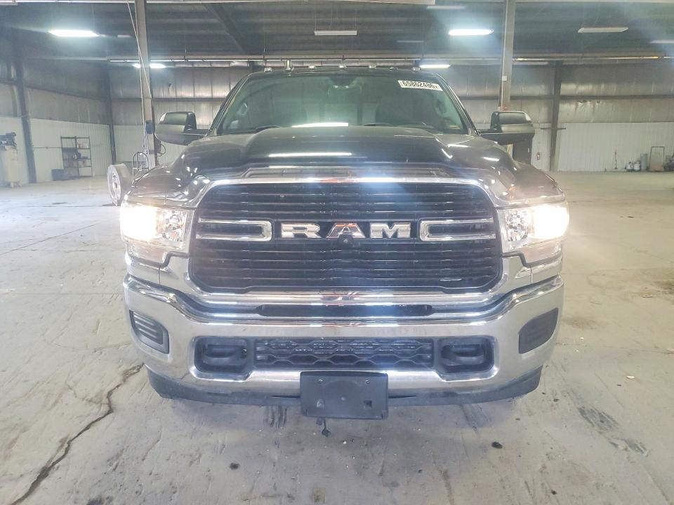 Photo 5 from auction – 2021 RAM 3500 with VIN 3C63R3CL4MG549767