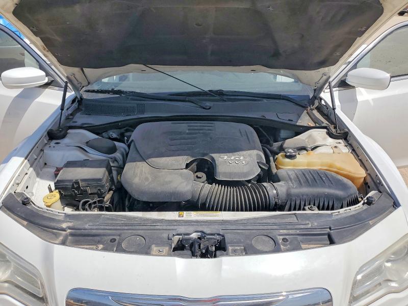 Photo 11 from auction – 2012 CHRYSLER 300 with VIN 2C3CCAAG5CH135047