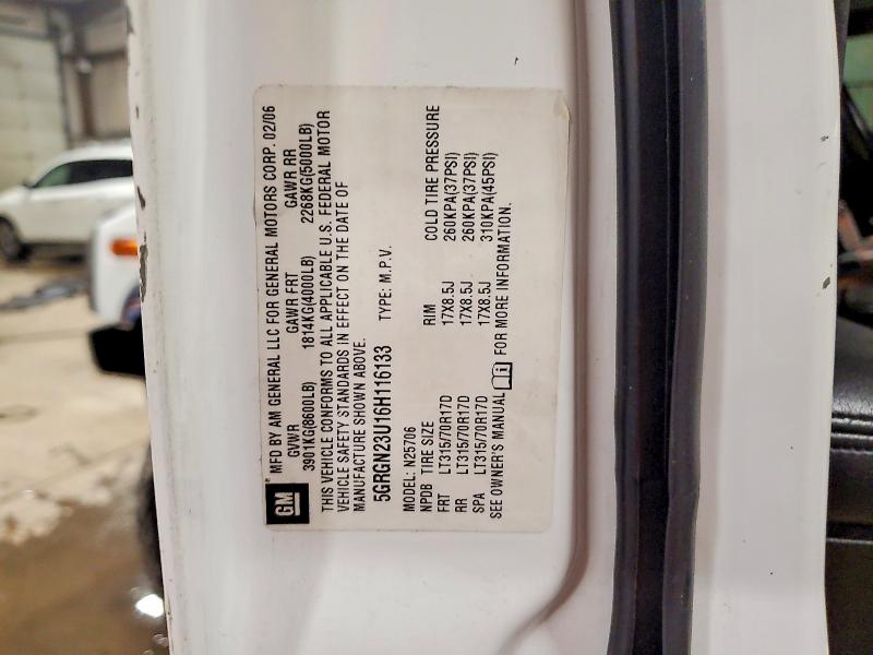 Photo 14 from auction – 2006 HUMMER H2 with VIN 5GRGN23U16H116133