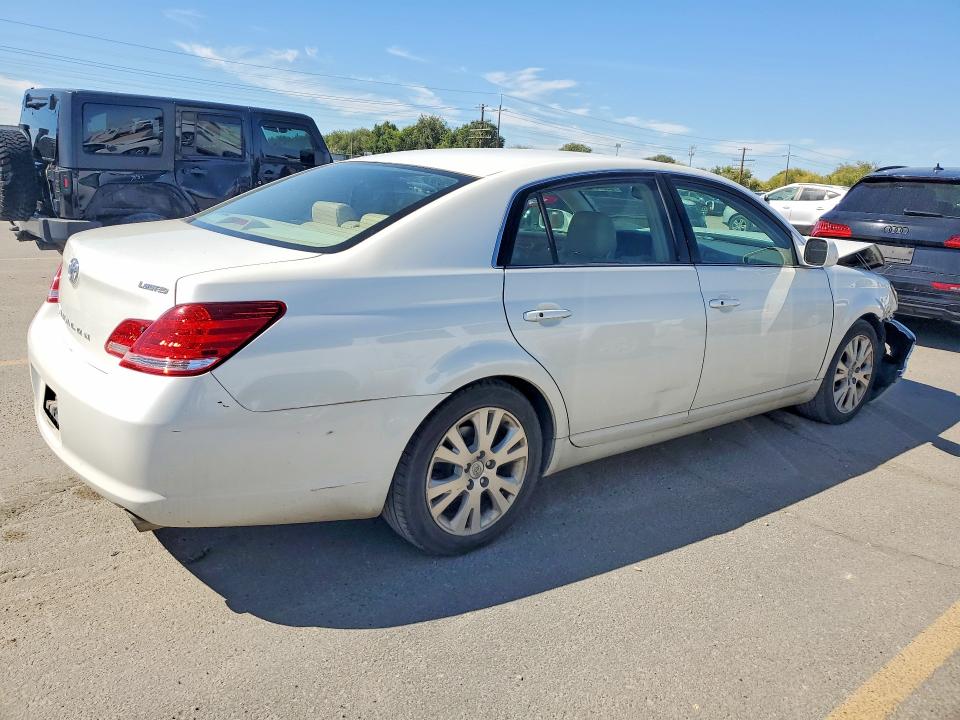 Photo 3 from auction – 2006 TOYOTA AVALON with VIN 4T1BK36B16U096425