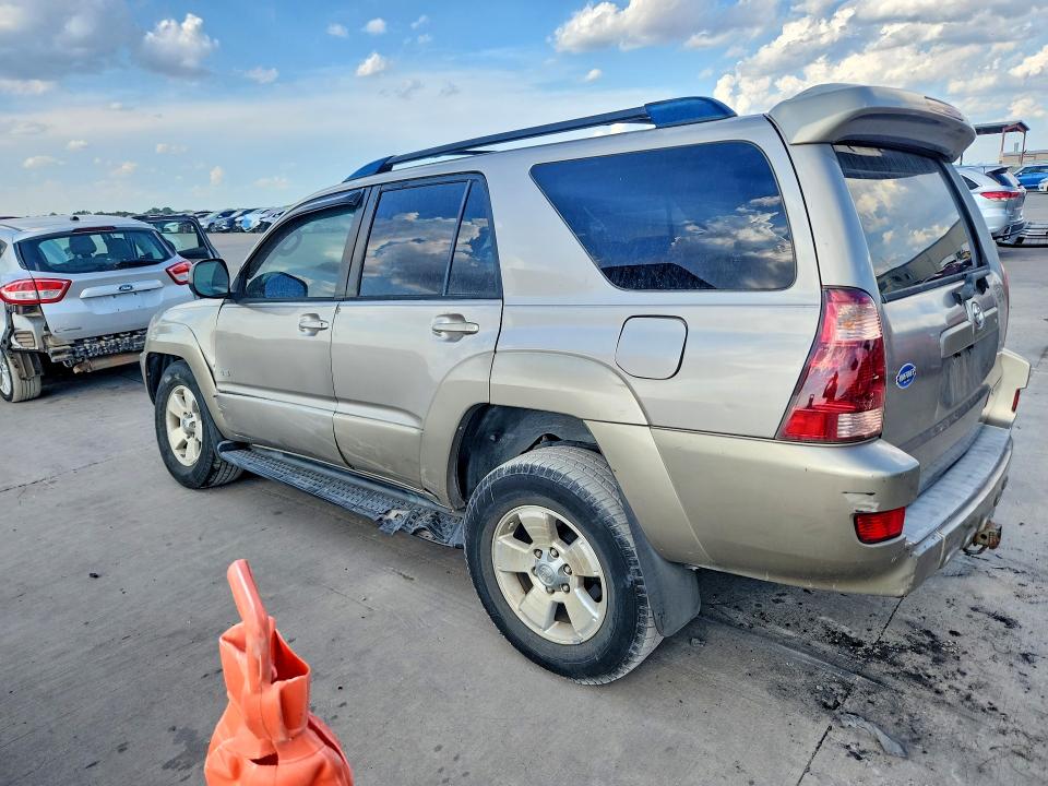Photo 2 from auction – 2005 TOYOTA 4RUNNER with VIN JTEZU14R250050881