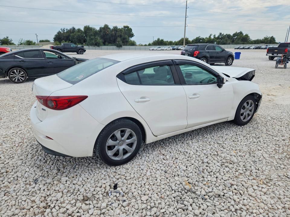 Foto 3 de la subasta – 2015 MAZDA 3 con VIN 3MZBM1U7XFM136987