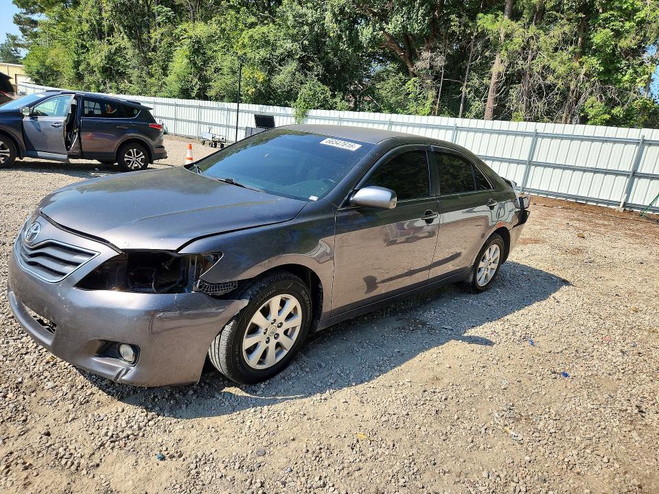 TOYOTA CAMRY 2011 with VIN 4T4BF3EK1BR172859 - Photo from auction